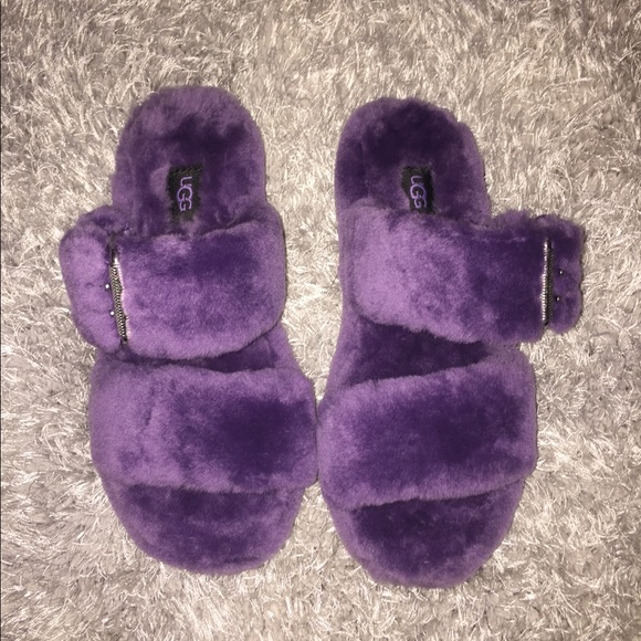 Ugg Fuzz Yeah Slide Slipper Sandals - Picture 2 of 8